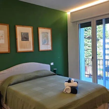 Pop E Tranquillita A 15 Minuti Di Tram Dal Centro - Pedro Apartmán Padova