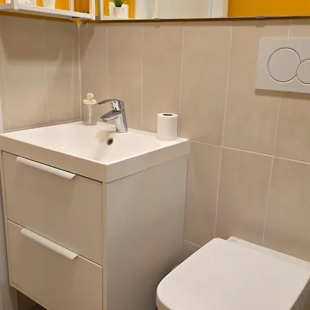 Apartmán Pop E Tranquillita A 15 Minuti Di Tram Dal Centro - Pedro