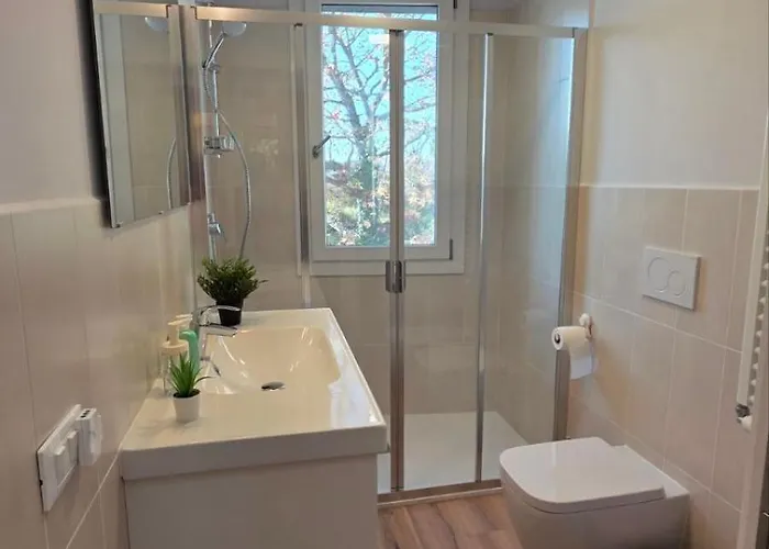 Apartman Pop E Tranquillita A 15 Minuti Di Tram Dal Centro - Pedro