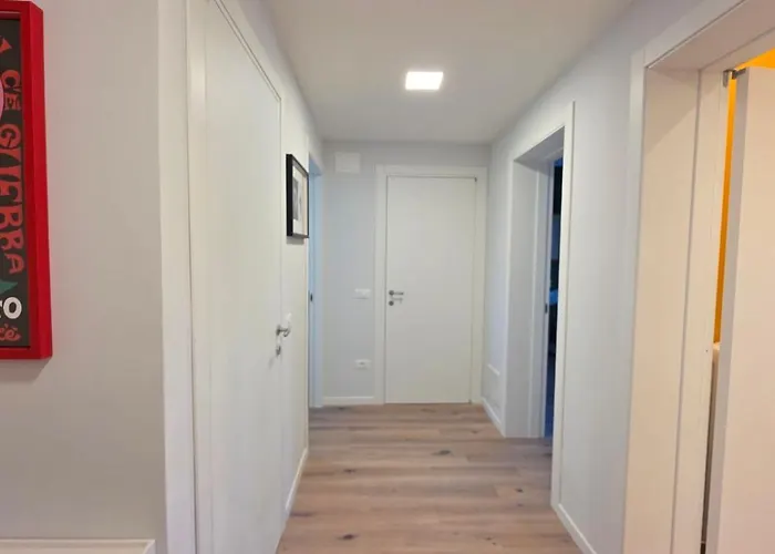 Apartman Pop E Tranquillita A 15 Minuti Di Tram Dal Centro - Pedro *