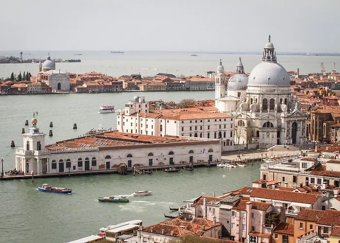 Pop E Tranquillita A 15 Minuti Di Tram Dal Centro - Pedro Apartman Padova